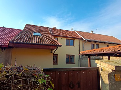 Vršovice, Okres Louny